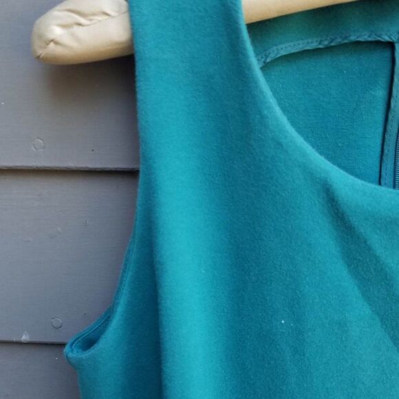 Madewell Green Knit Dress w/front Pockets size Medium - Picture 6 of 12